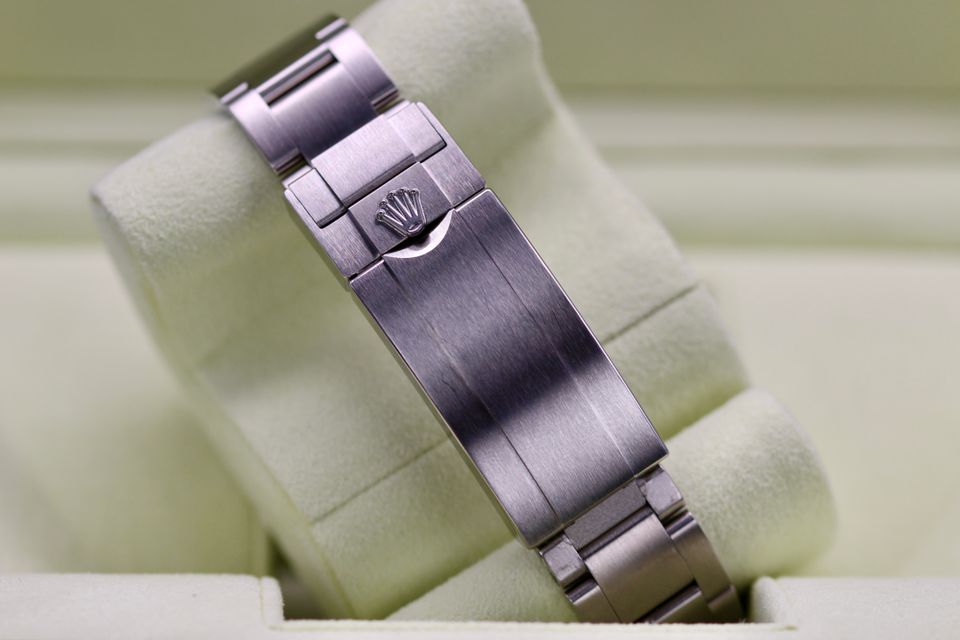Rolex Submariner 116610 LN Image 4